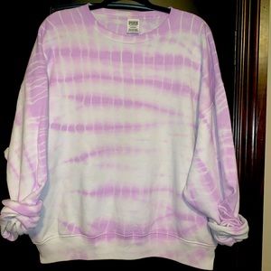M PINK VICTORIA’S SECRET purple tie dye crew pullover sweatshirt